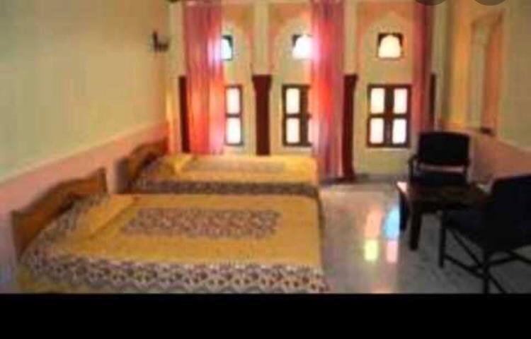 Tordi Garh Hotel Malpura  Ngoại thất bức ảnh